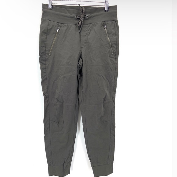 Athleta Womens 2 Trekkie North Jogger Pants Grey Olive Mid Rise Stretch Pockets - Picture 1 of 4